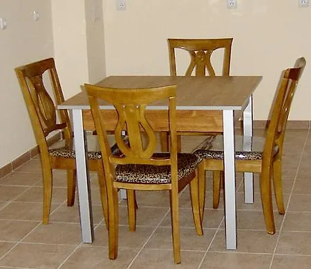 Complex Sunny Dreams アパートホテル サニービーチ